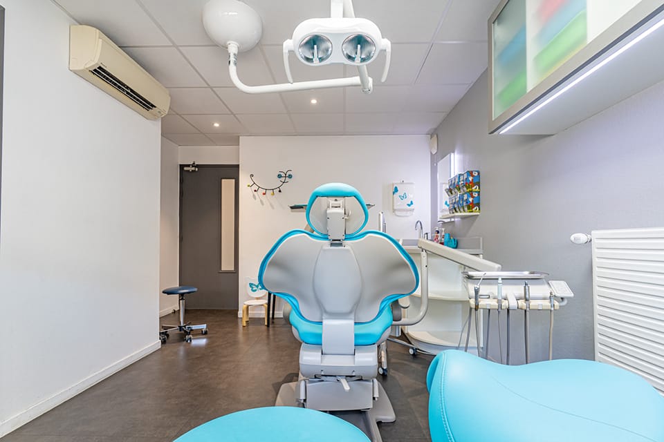 REPORTAGE EN CABINET D'ORTHODONTISTE